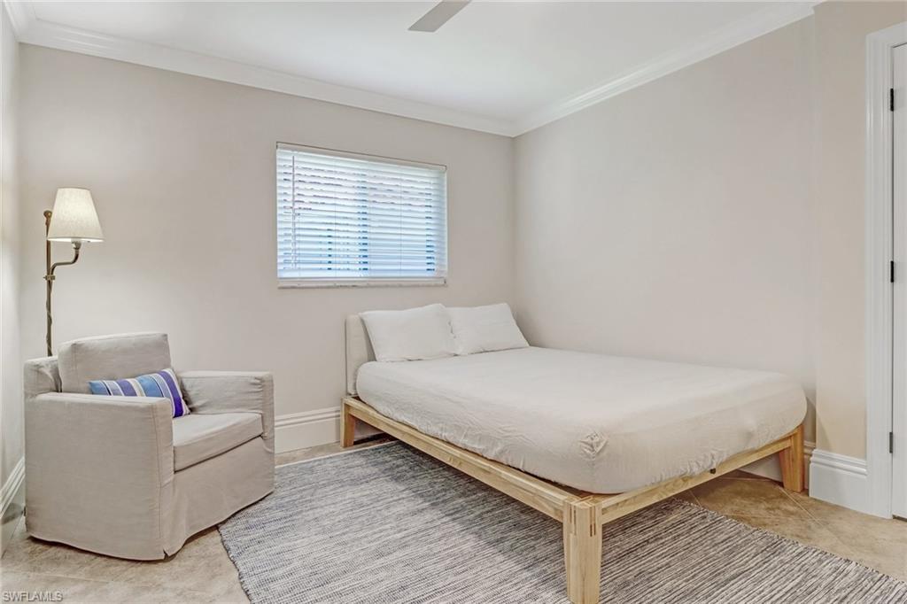 NAPLES PARK - Residential