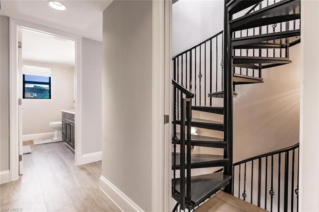 SHOREWOOD OF SANIBEL CONDO - Residential