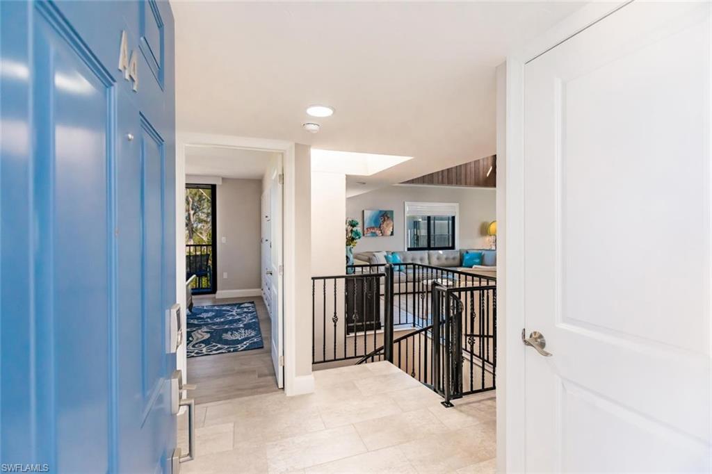 SHOREWOOD OF SANIBEL CONDO - Residential