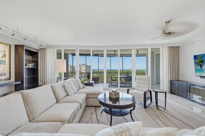 13675 Vanderbilt DR 707