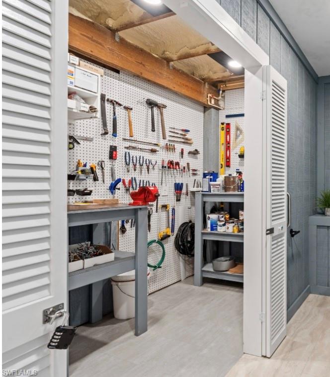 BORTONS - Residential