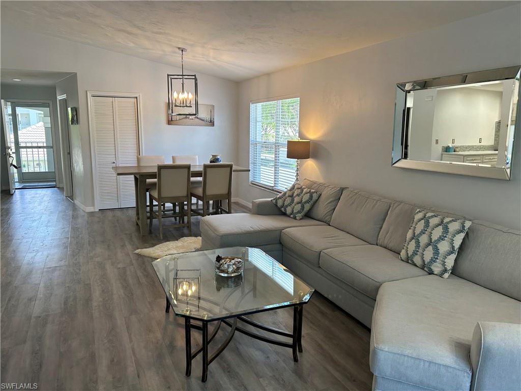 VANDERBILT VILLAS - Residential Lease