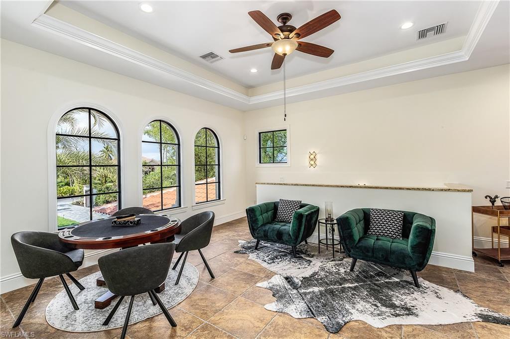 PINE RIDGE - Residential