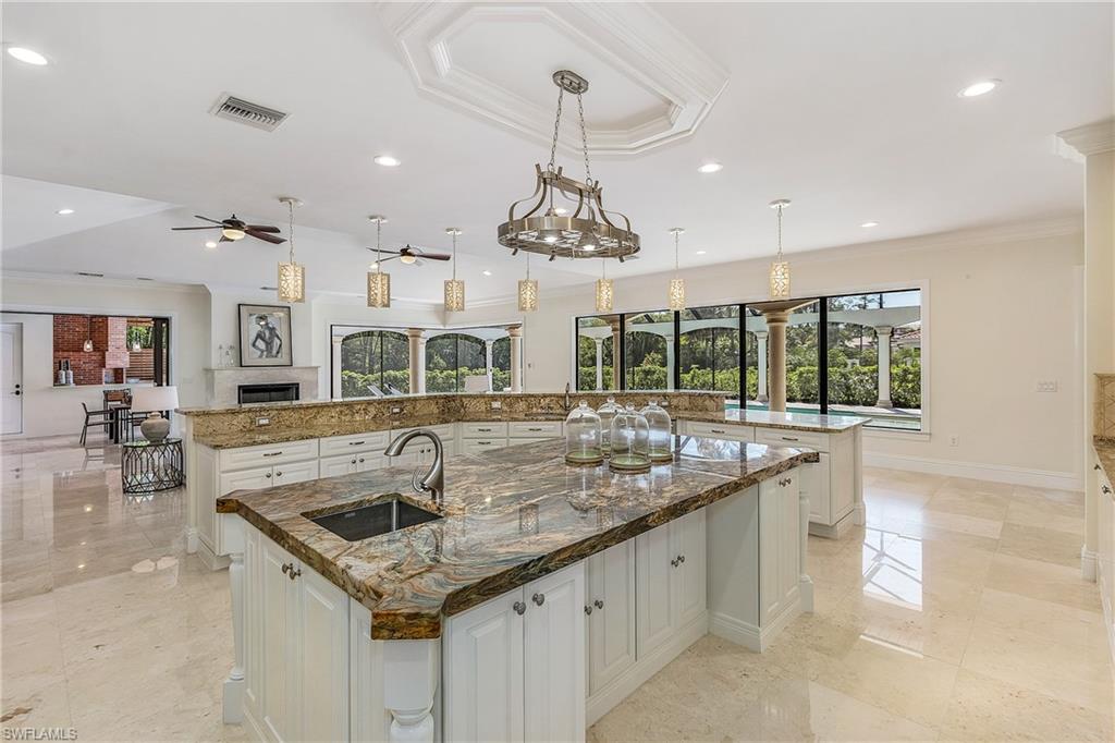 PINE RIDGE - Residential