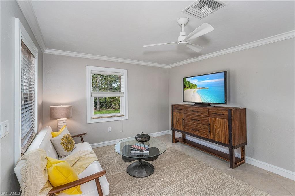 PINE RIDGE - Residential