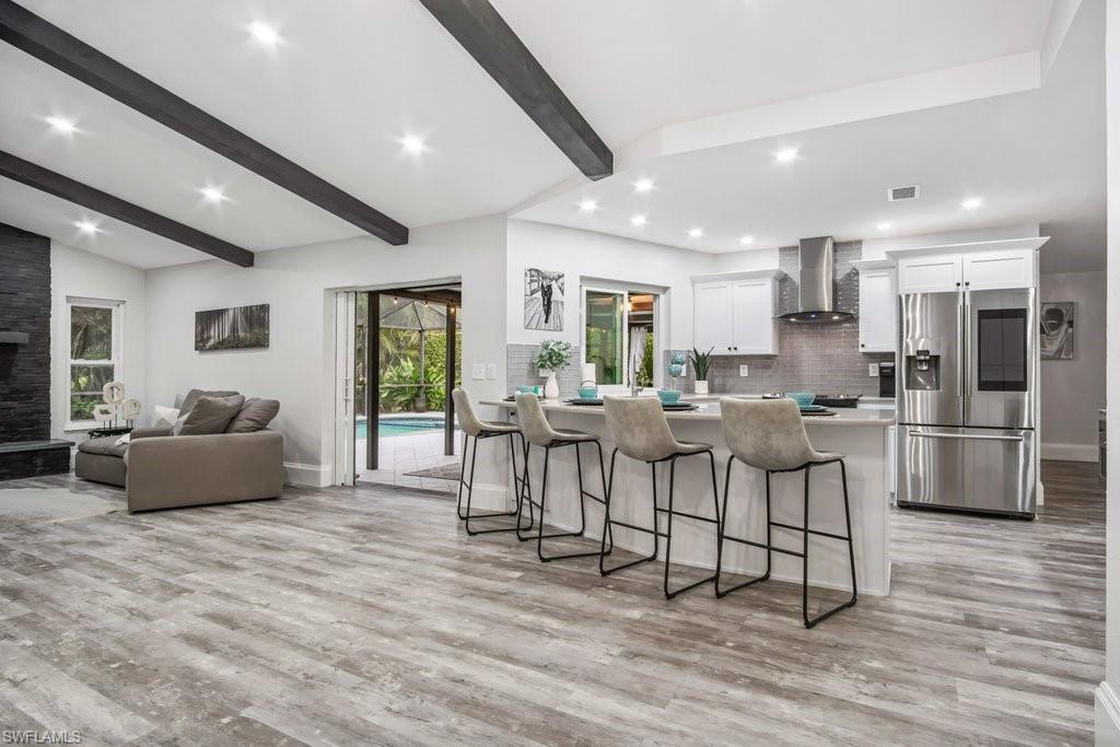 RIVER OAKS - Residential