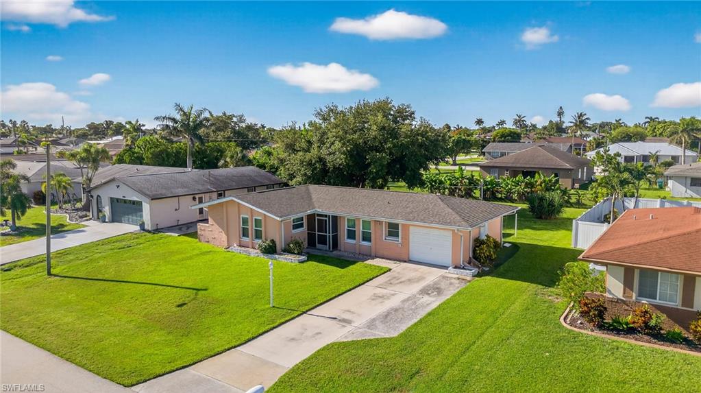 CAPE CORAL - Residential
