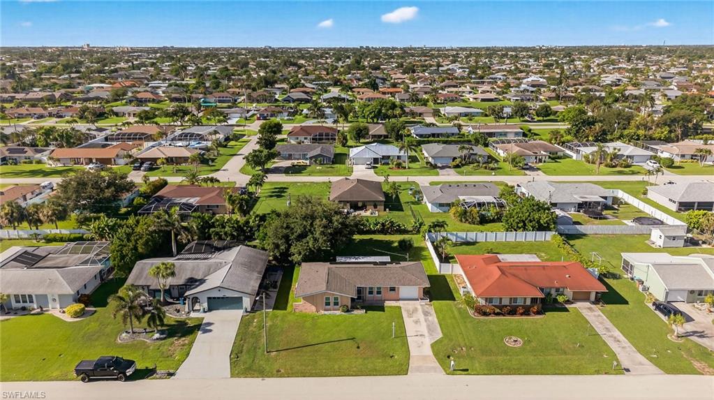 CAPE CORAL - Residential