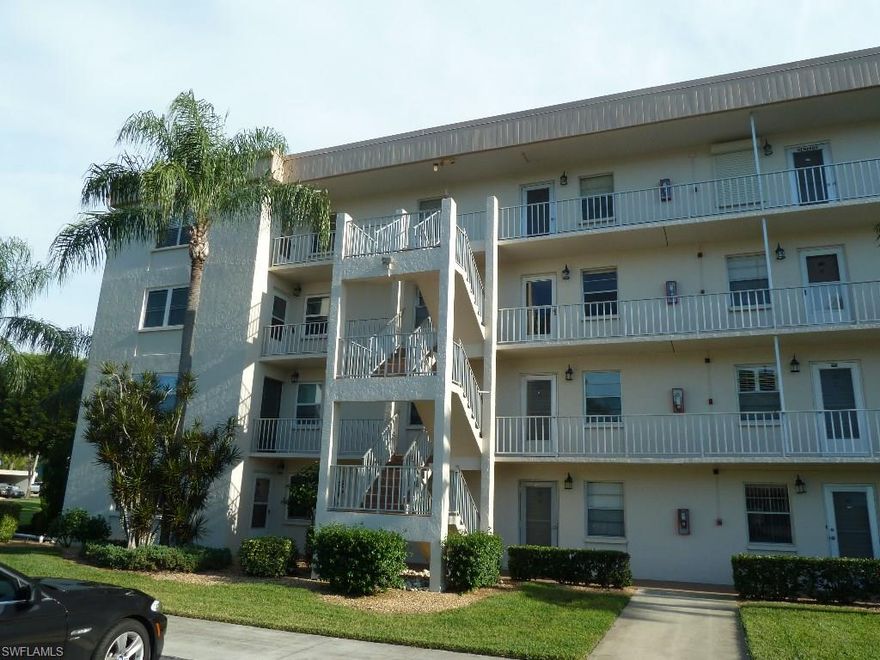 SEVEN LAKES-GOLF & TENNIS COMMUNITY with COMMUNITY TRANSPORTATION
Available!  2/2-3rd floor END UNIT! BRING YOUR IMAGINATION to this LIGHT & BRIGHT condo with EXCELLENT COMMUNITY VIEWS!  NEW “STORM SMART” WINDOWS in the kitchen and both bedrooms 12/2014! NEW 2 TON-14 SEER A/C-2013! SCREENED LANAI has A STORAGE CLOSET!
 OPTIONAL COVERED CARPORT PARKING SPOT # 22 for an additional $5,000.00! GOLF & RESORT STYLE AMENITIES are all inclusive in SEVEN LAKES! SEVEN LAKES’ ALL INCLUSIVE $616/month fee provides ACTIVE 55+ ADULT LIFESTYLE w FREE GOLF & TENNIS.  OUTSTANDING 18 HOLE EXECUTIVE GOLF COURSE w NO Trail or Green fees. Basic Cable TV and Water, SIX tennis courts, Exercise Room, 6 heated pools, Bocce ball, Pickle ball, billiards, woodworking, crafts, and community center.  Dine in renovated TEE ROOM restaurant. Security of 24 hour guard-gate and patrols.  Superb South Fort Myers is the HEART OF ENTERTAINMENT, restaurants, education, shopping, shows and worship.