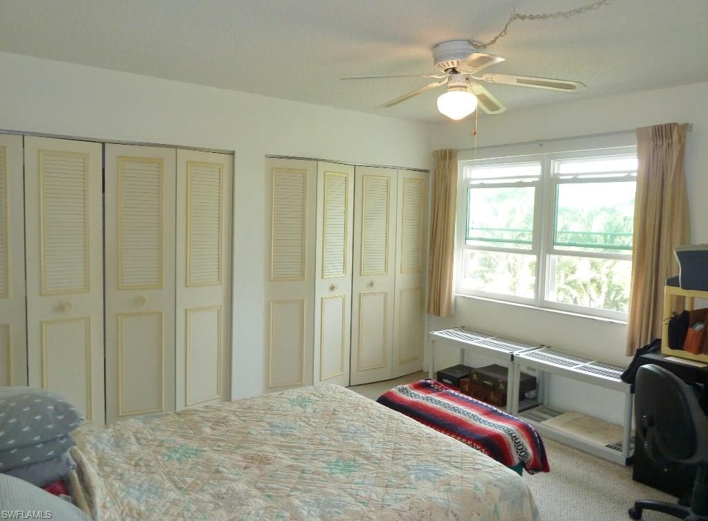 SEVEN LAKES - Residential