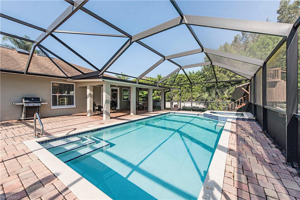 WILLOUGHBY ACRES - Residential