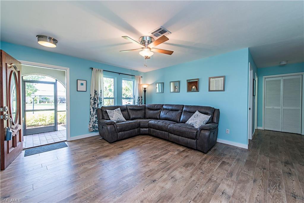 WILLOUGHBY ACRES - Residential