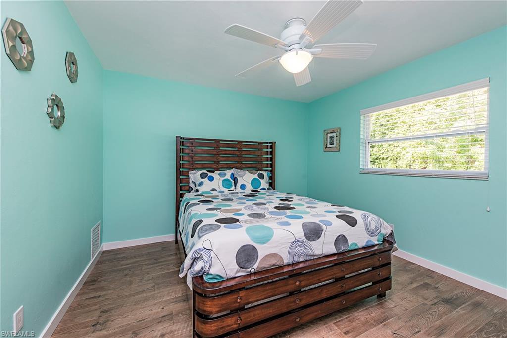 WILLOUGHBY ACRES - Residential