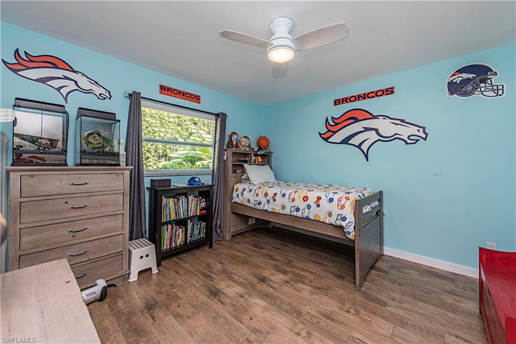 WILLOUGHBY ACRES - Residential