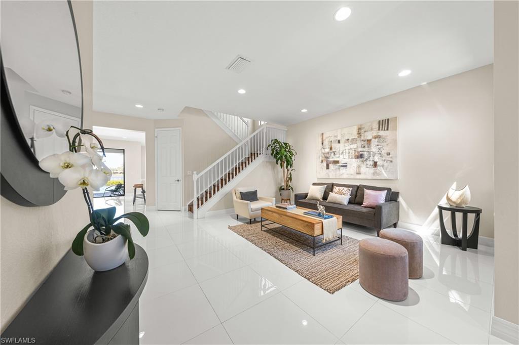 13569 Mandarin CIR