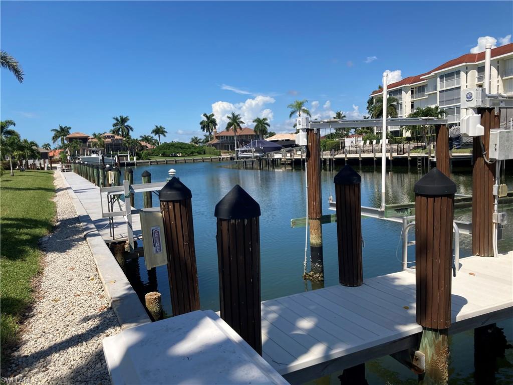 VANTAGE POINT - Residential