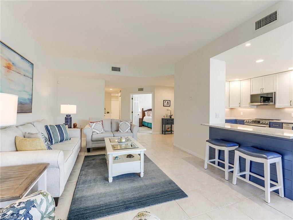 OXFORD POINTE - Residential