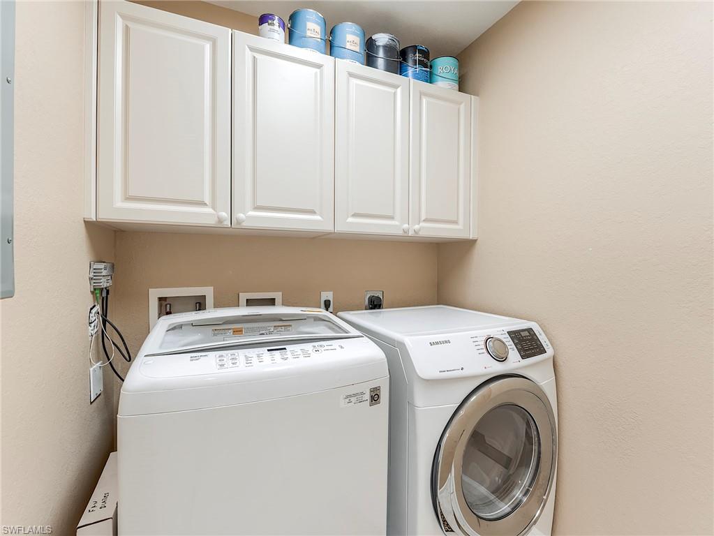 OXFORD POINTE - Residential