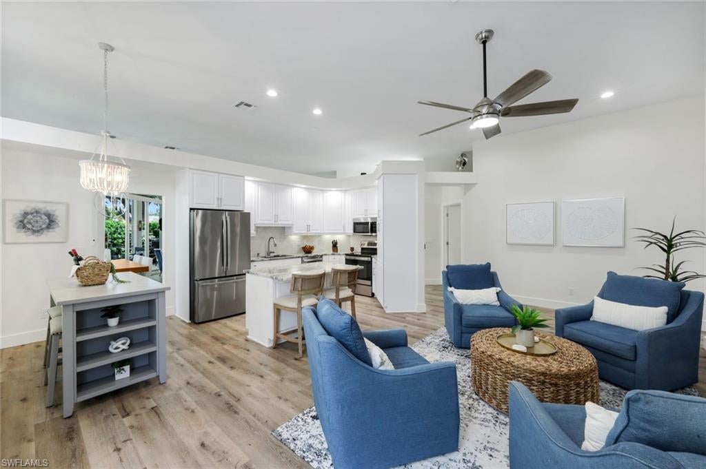 155 San Rafael Ln