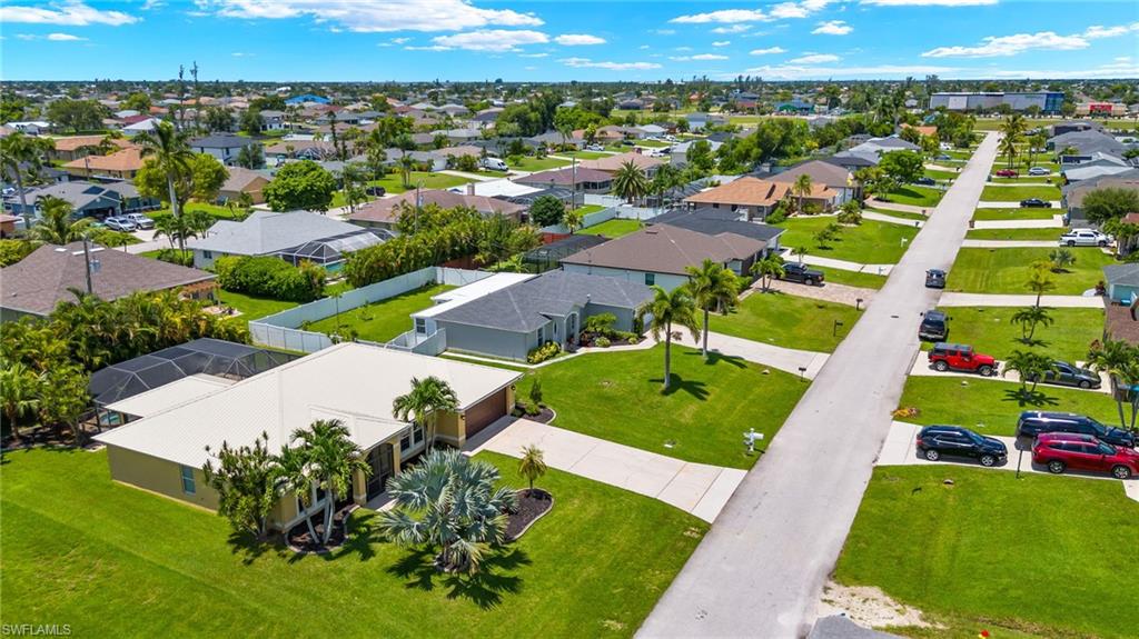 CAPE CORAL - Residential