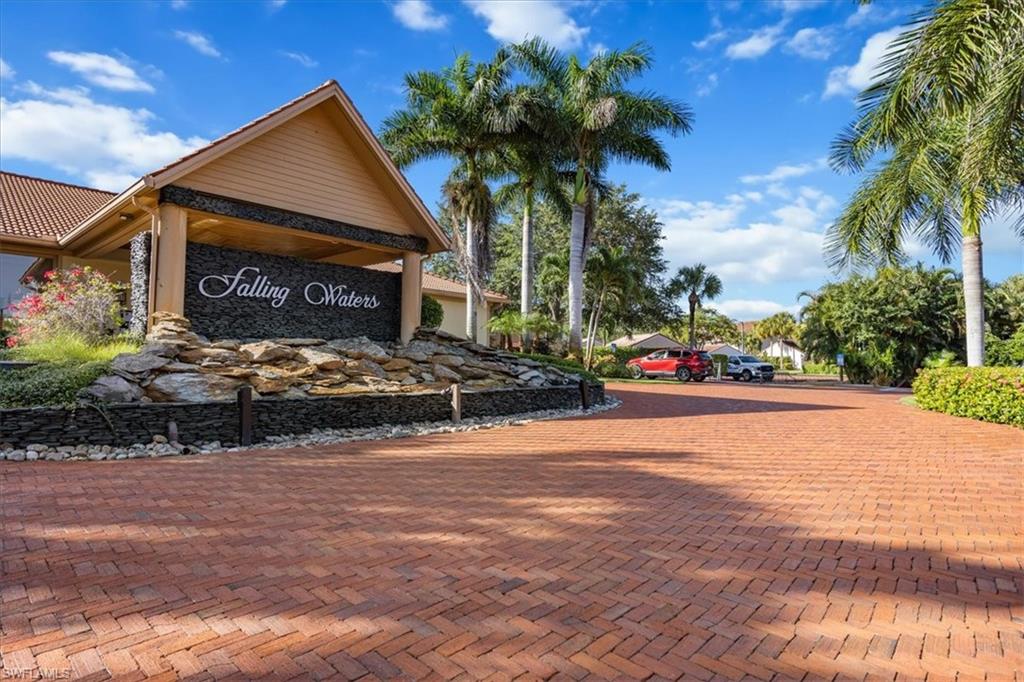 MAGNOLIA FALLS - Residential