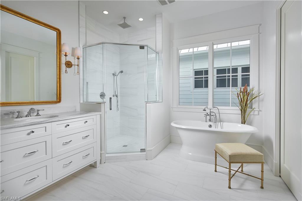 OLDE NAPLES - Residential