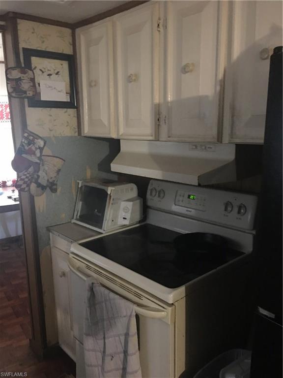 SUN COAST ACRES - Residential