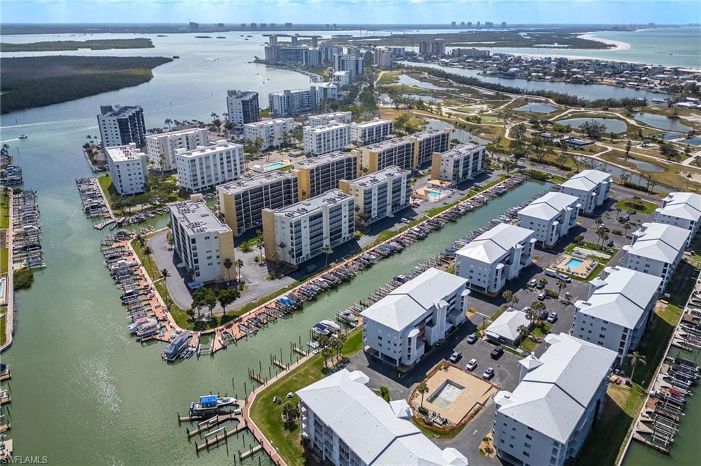 HIBISCUS POINTE - Residential