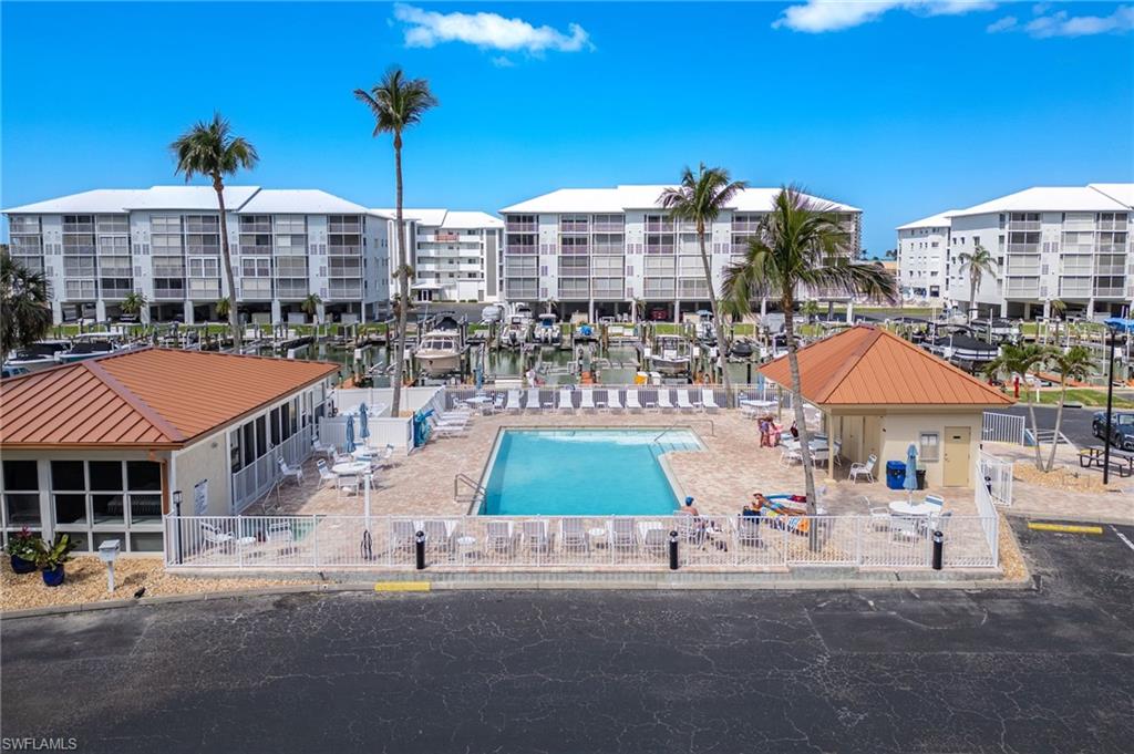 HIBISCUS POINTE - Residential