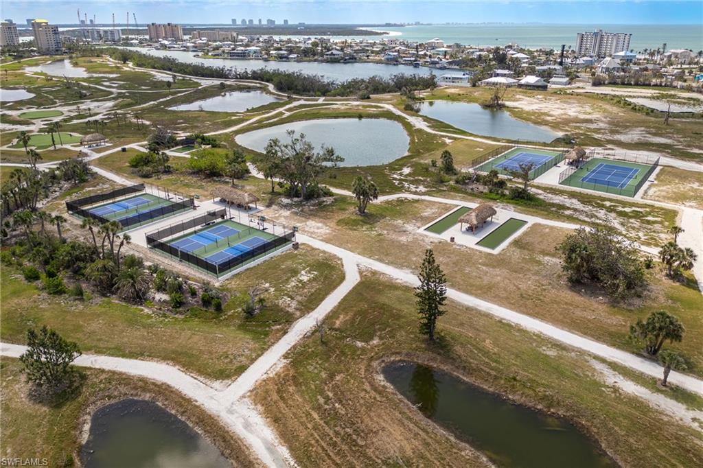 HIBISCUS POINTE - Residential