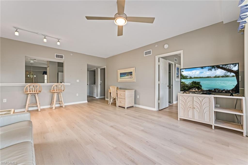 HIBISCUS POINTE - Residential