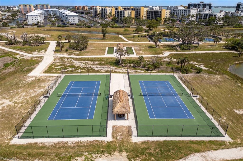 HIBISCUS POINTE - Residential