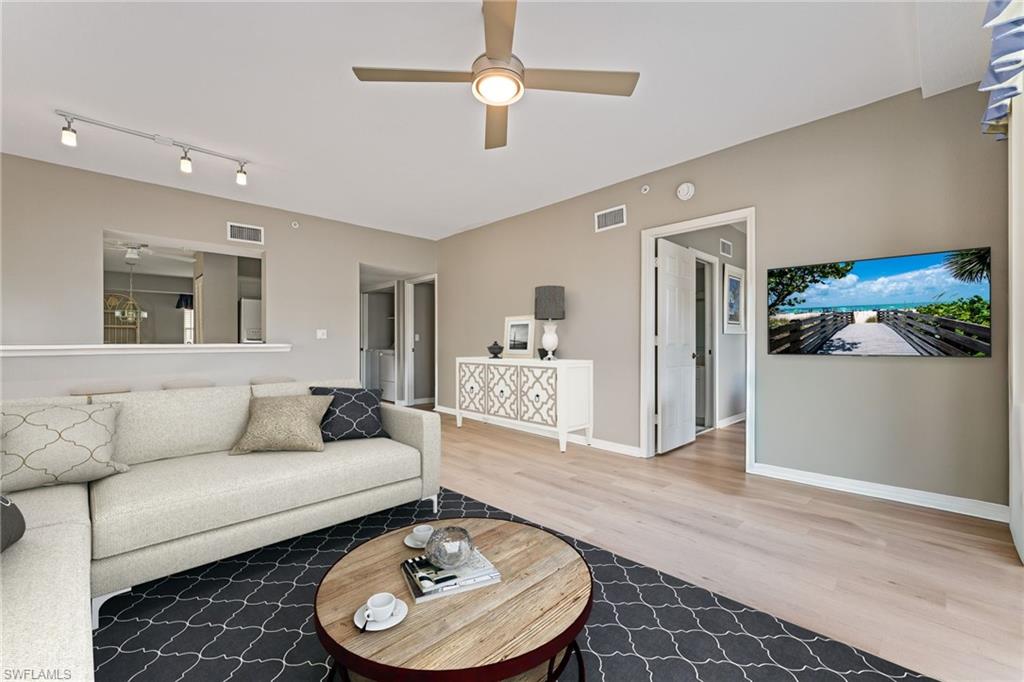 HIBISCUS POINTE - Residential