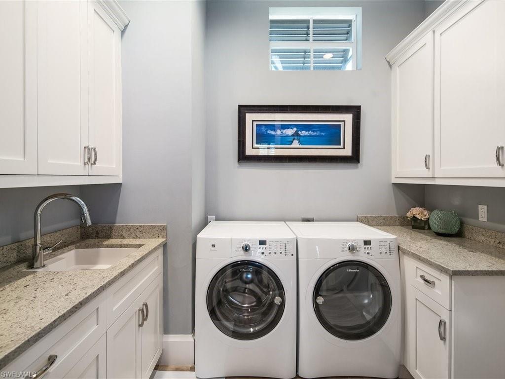 MARCO BEACH - Residential