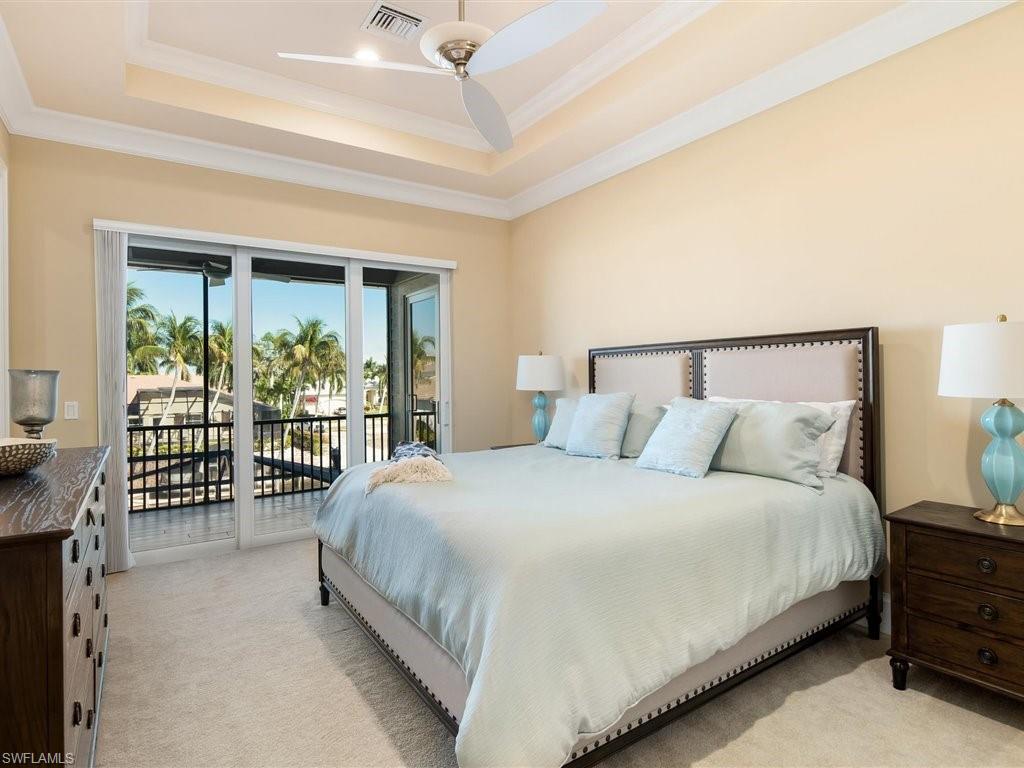 MARCO BEACH - Residential