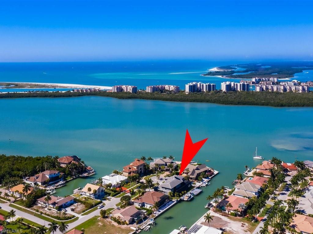 MARCO BEACH - Residential