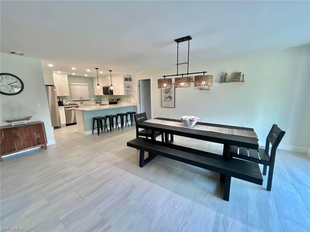 BLIND PASS CONDO - Residential