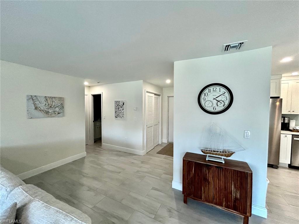 BLIND PASS CONDO - Residential