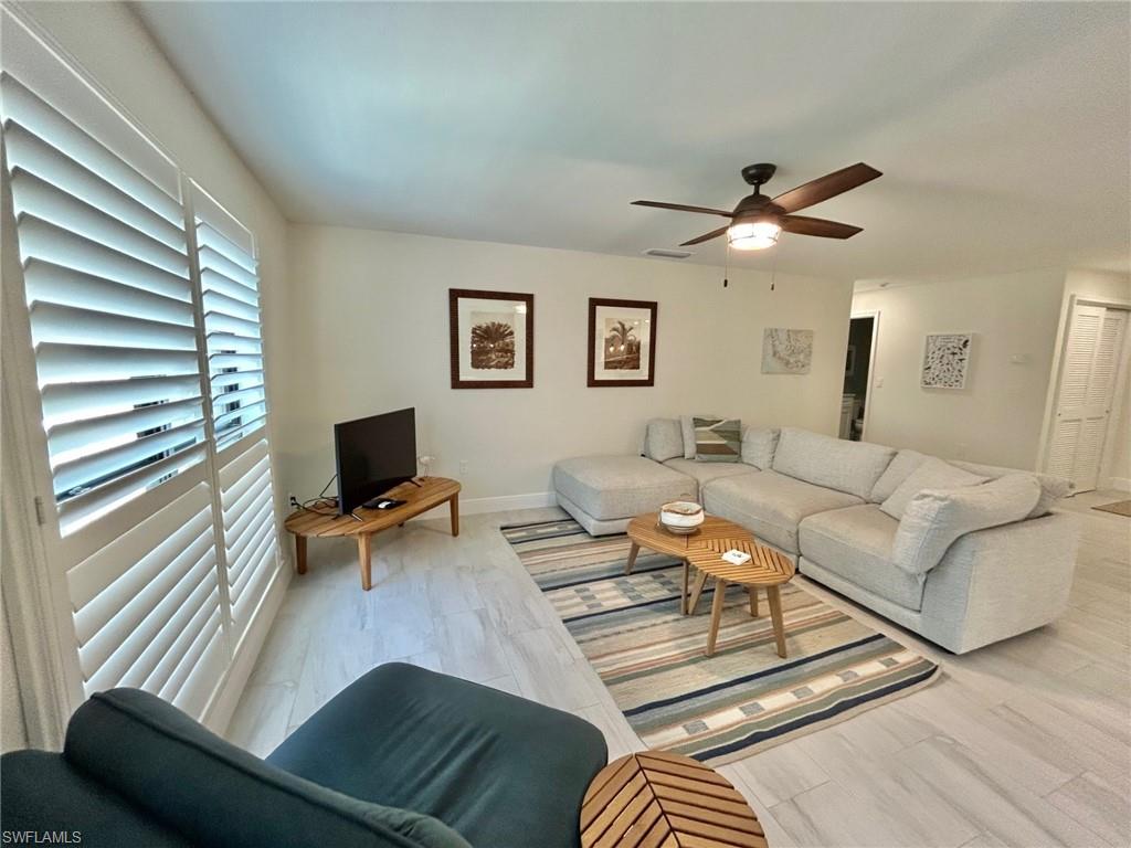 BLIND PASS CONDO - Residential