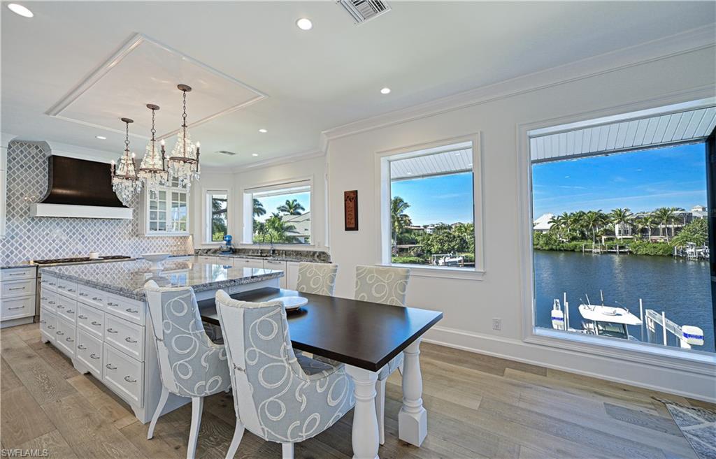 BAYFRONT GARDENS - Residential