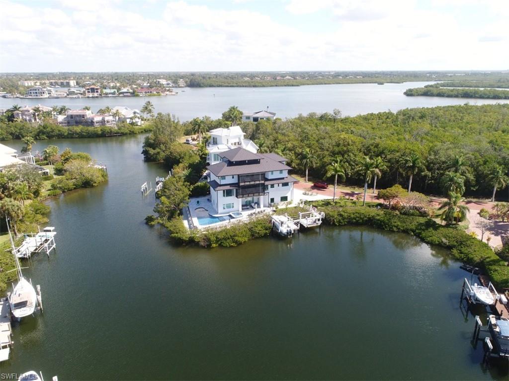 BAYFRONT GARDENS - Residential