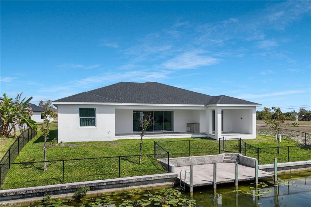 CAPE CORAL - Residential