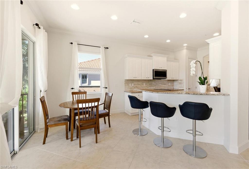 10351 Glastonbury CIR 202