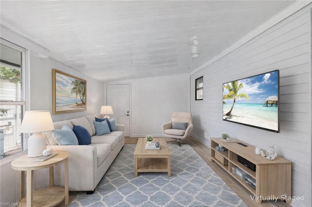 IMPERIAL WILDERNESS - Residential