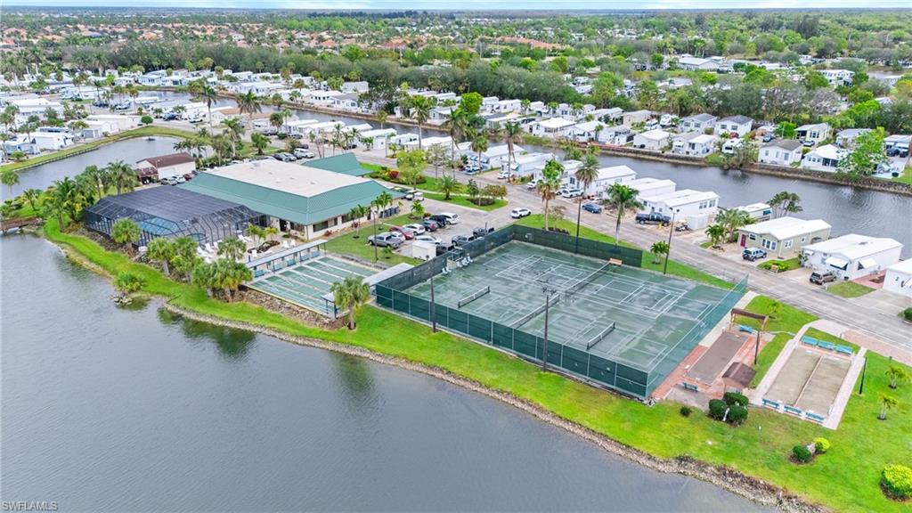 IMPERIAL WILDERNESS - Residential