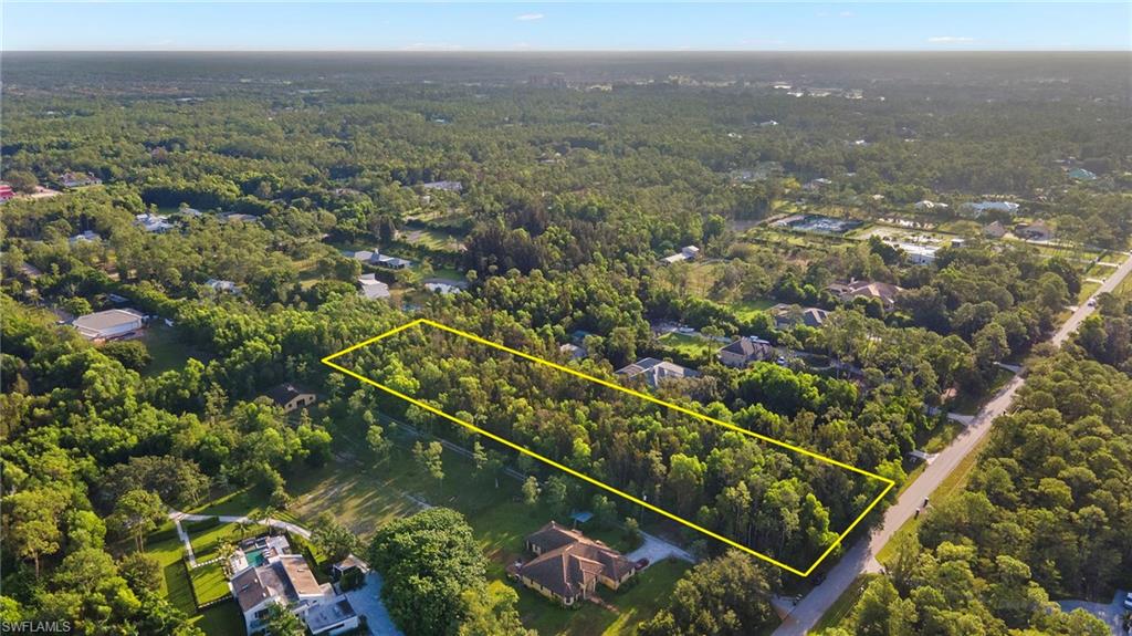 LIVINGSTON WOODS - Residential