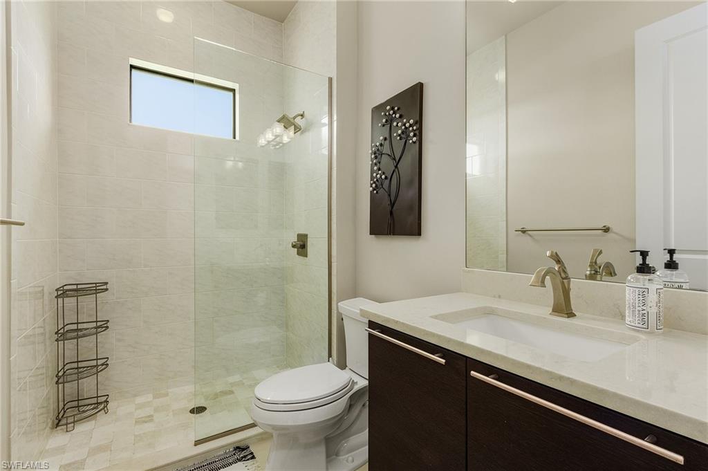 CAPE ROYAL - Residential Lease