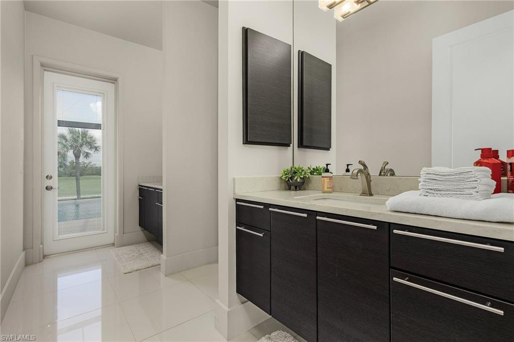 CAPE ROYAL - Residential Lease