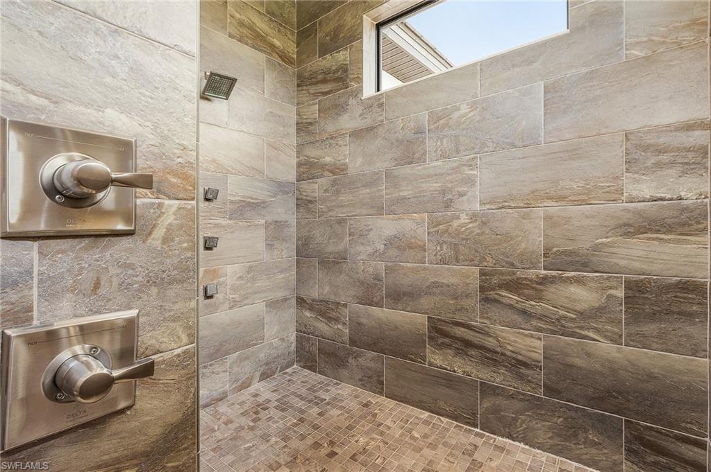 CAPE ROYAL - Residential Lease