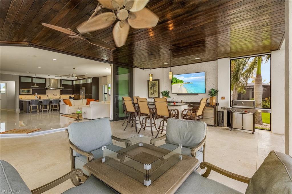 CAPE ROYAL - Residential Lease